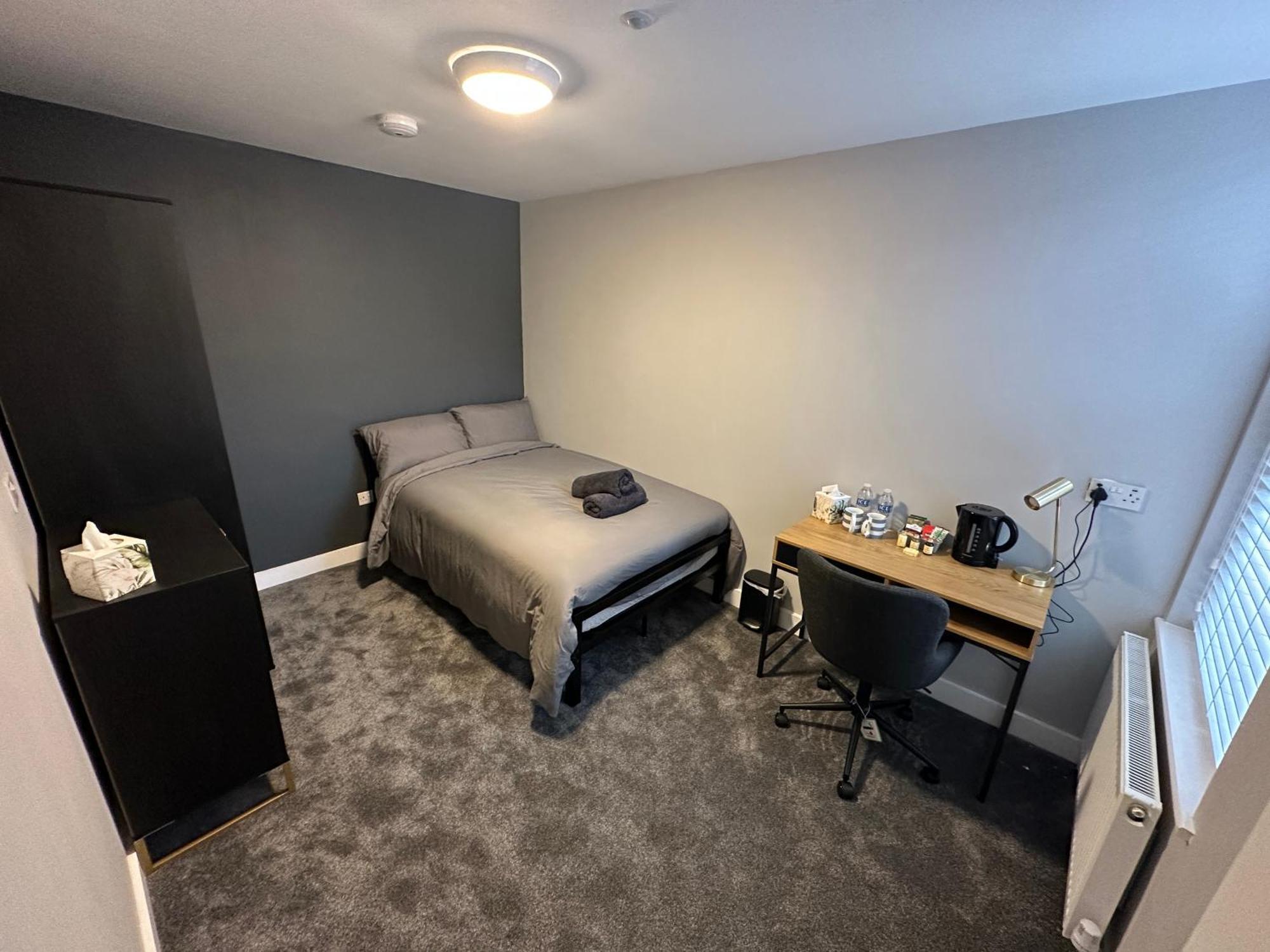 Ashley'S Place Hotel Манчестър Екстериор снимка